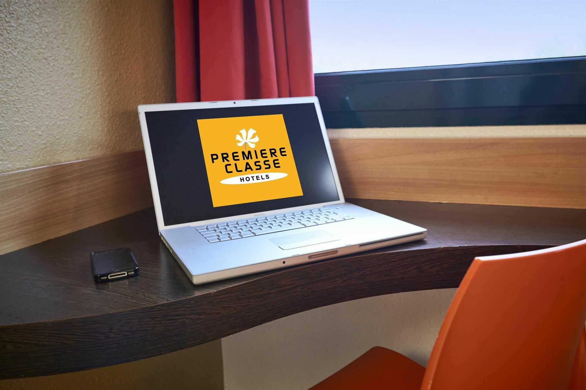 Hotel Premiere Classe Paris-ouest 2*