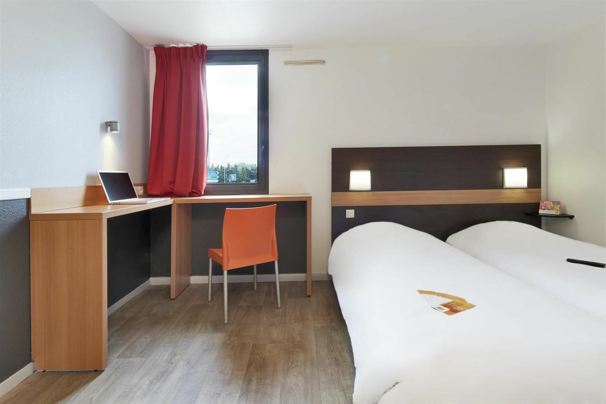 Premiere Classe Paris-ouest Hotel Gennevilliers